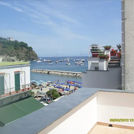 Celestina Ischia Alojamento de Acomodação e Pequeno-almoço