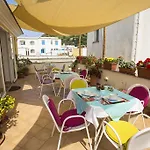 Celestina Ischia B&B 라코아메노
