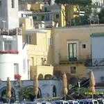 B&B Celestina Ischia 4*