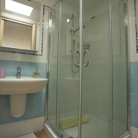 Celestina Ischia Bed & Breakfast 4*