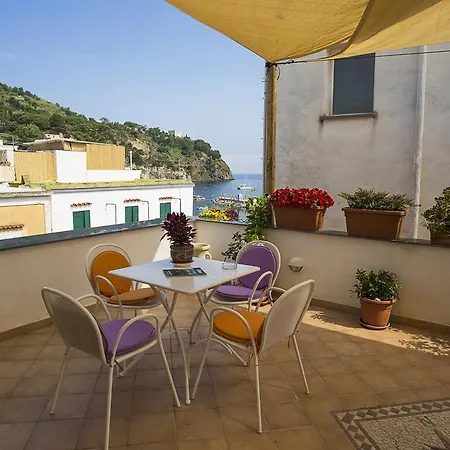 Celestina Ischia Lacco Ameno (Isola d'Ischia)