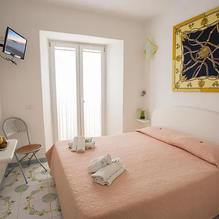 Bed & Breakfast Celestina Ischia